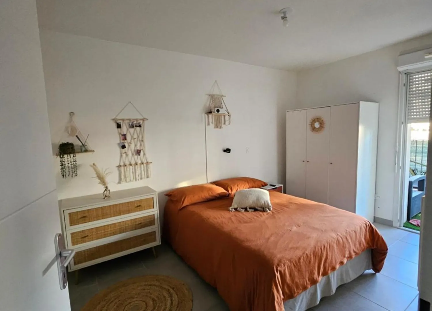 Apartment Appartement Porte Des Alpilles Arles